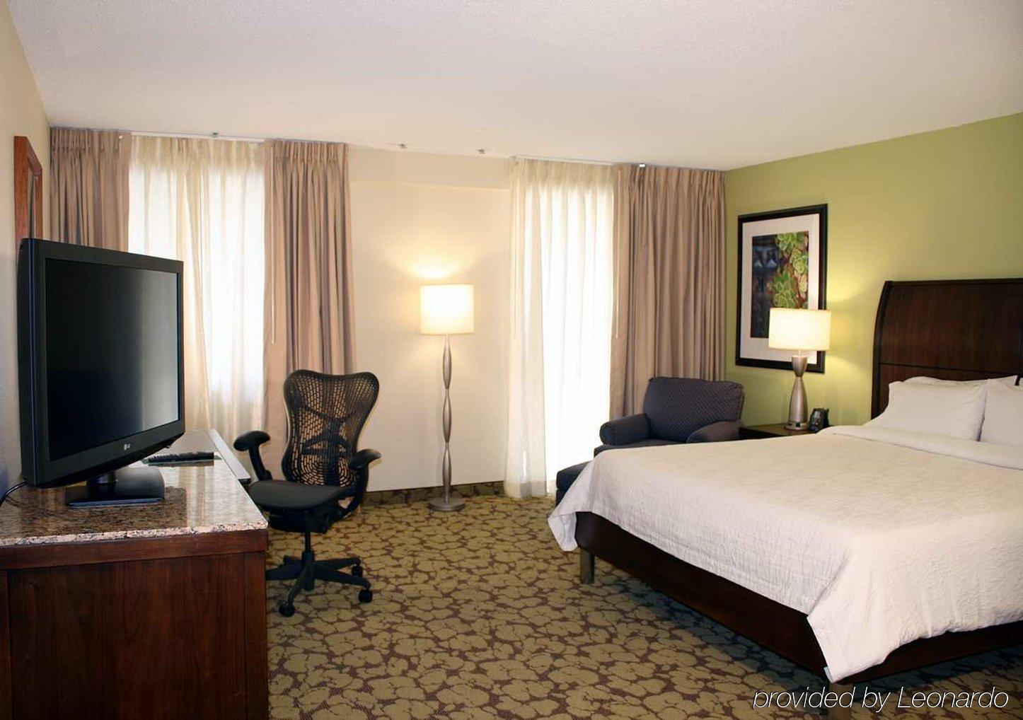 Hilton Garden Inn Phoenix Midtown Extérieur photo